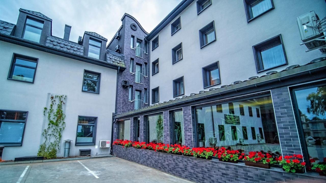 Hotel Senator Konferencje & Spa Starachowice Bagian luar foto