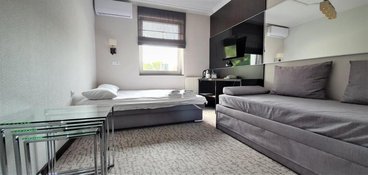Hotel Senator Konferencje & Spa Starachowice Bagian luar foto