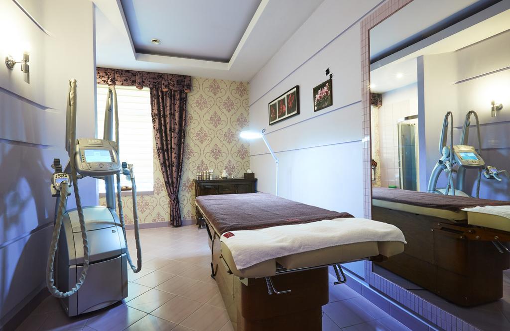 Hotel Senator Konferencje & Spa Starachowice Bagian luar foto